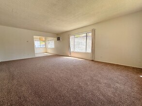 11185 San Juan St in Loma Linda, CA - Building Photo - Building Photo