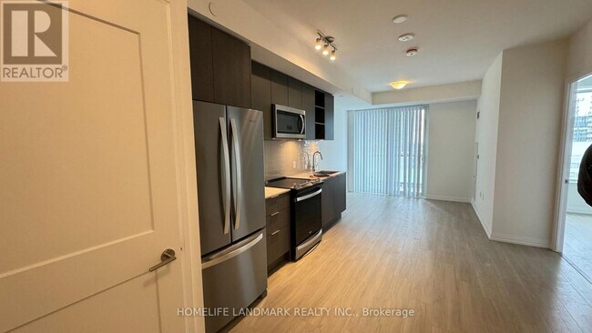 50 Dunfield Ave in Toronto, ON - Building Photo - Building Photo