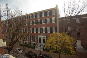 723 Spruce St in Philadelphia, PA - Building Photo - Building Photo