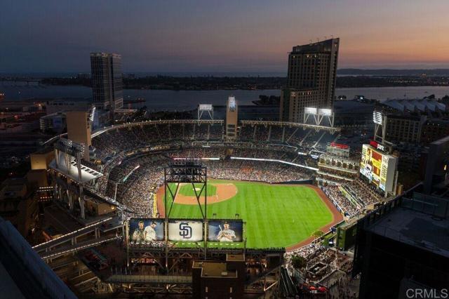 350 Eleventh Ave-Unit -217 in San Diego, CA - Building Photo - Building Photo