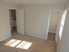 4711 Beaufort Dr in Fayetteville, NC - Building Photo - Building Photo