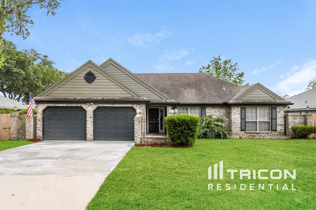 property at 2627 5 Forks Ct