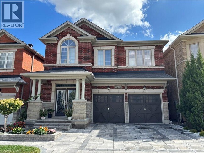 property at 4272 Murvel Ave
