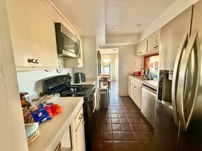 3375 Foothill Rd, Unit 3375 Foothill Rd 511 in Carpinteria, CA - Building Photo - Building Photo