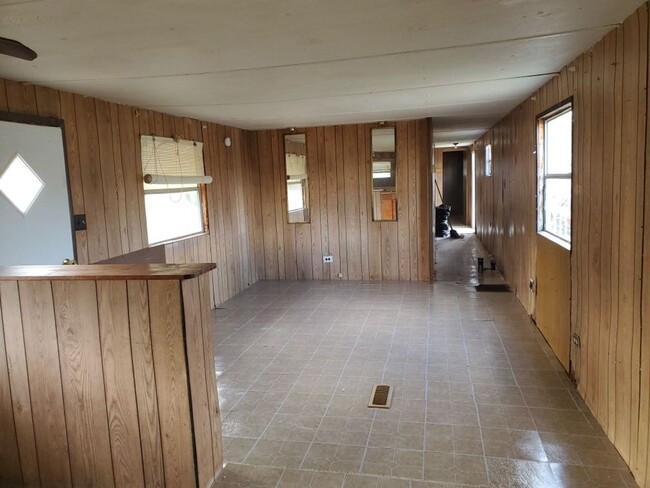 4727 Williston Rd in Williston, SC - Building Photo - Building Photo