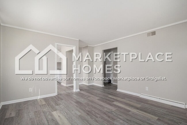 21415 Atlantic Ave in Warren, MI - Foto de edificio - Building Photo