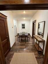 44 Cedar Ave, Unit Apt 2 in New Windsor, NY - Foto de edificio - Building Photo