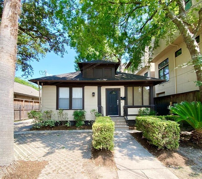 property at 5005 La Branch St