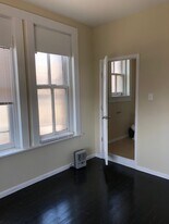 524 23rd St, Unit E in Galveston, TX - Building Photo