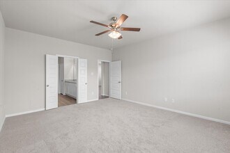 23011 Birmingham Grv Ln in Tomball, TX - Building Photo - Building Photo
