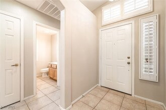 1385 Dragon Rock Dr in Henderson, NV - Building Photo - Building Photo