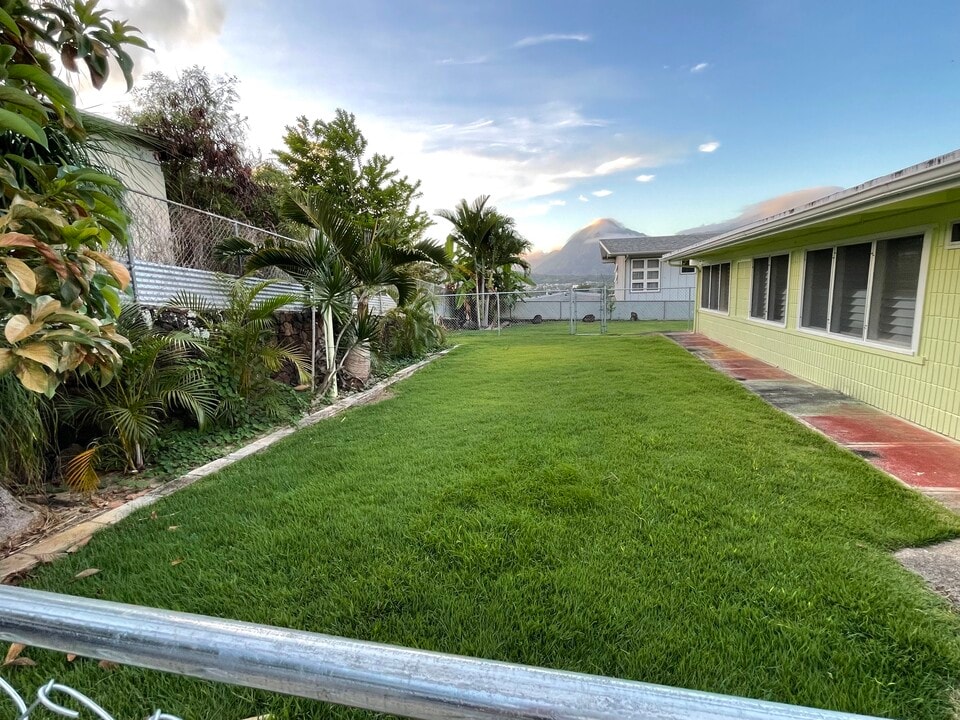 45-185 Lilipuna Rd in Kaneohe, HI - Building Photo