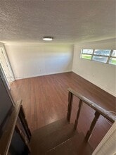 2582 SW 67th Ave in Miami, FL - Building Photo - Building Photo