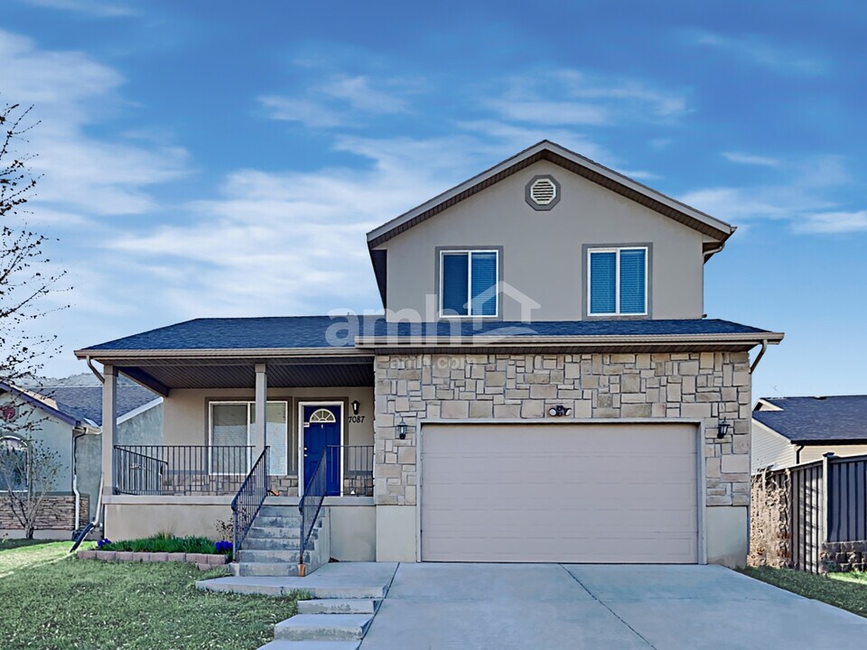 7087 N Mohican St in Eagle Mountain, UT - Building Photo