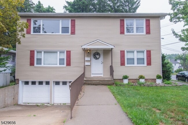 64 Lorraine Terrace