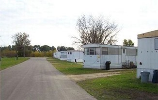 FULTON MANUFACTURED HOME Apartamentos