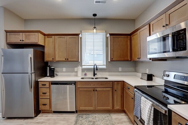 109 Willow Cascades Trl in Mankato, MN - Building Photo - Building Photo