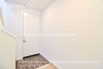 31665 Angel Aura Dr in Winchester, CA - Building Photo - Building Photo