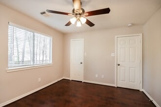 18607 Timbers Dr in Humble, TX - Building Photo - Building Photo