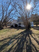 7142 Martins Siding Rd in Machipongo, VA - Building Photo