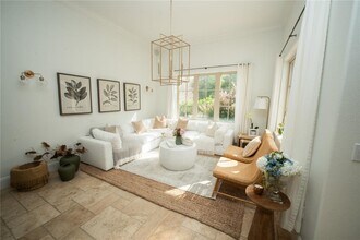 719 Eastlawn Dr in Kissimmee, FL - Building Photo - Building Photo