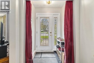 3061 Upper Otterson Pl in Ottawa, ON - Building Photo - Building Photo