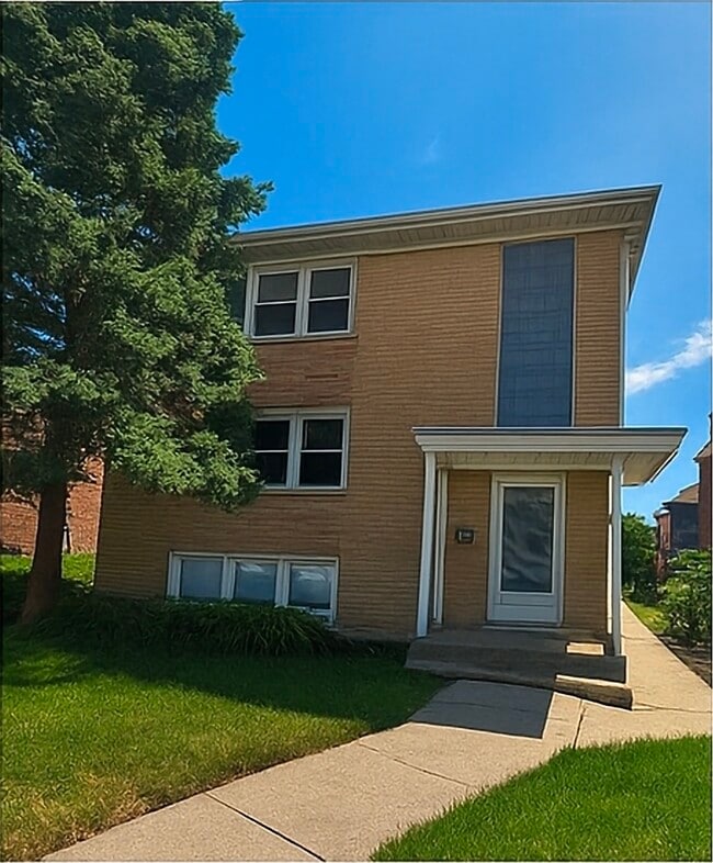 1215 Westchester Blvd, Unit 2
