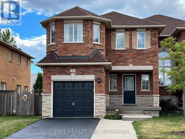 2356 Newcastle Crescent
