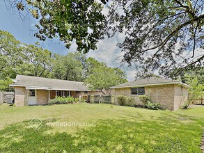 1927 Westlake Rd in Houston, TX - Building Photo - Building Photo