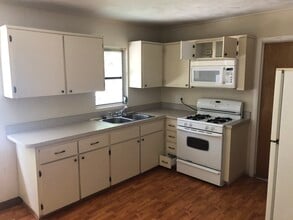 157 N Rhodes St in Mount Dora, FL - Building Photo - Building Photo