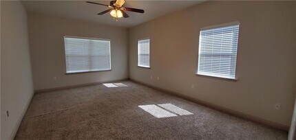 2112 Summertree Dr in Slidell, LA - Building Photo - Building Photo