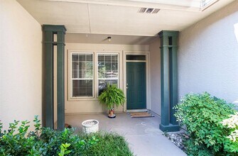 129 Dewberry Dr in Georgetown, TX - Building Photo - Building Photo
