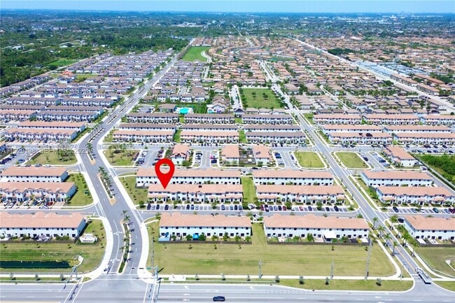 11871 SW 247th Ter in Princeton, FL - Building Photo - Building Photo