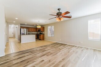1505 E Lakeview Dr in Queen Creek, AZ - Building Photo - Building Photo