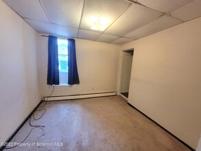 420 Genet St, Unit 1 in Scranton, PA - Building Photo - Building Photo