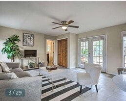 120 5th St in San Leon, TX - Building Photo