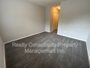 239 Bridford Downs in Greensboro, NC - Building Photo - Building Photo