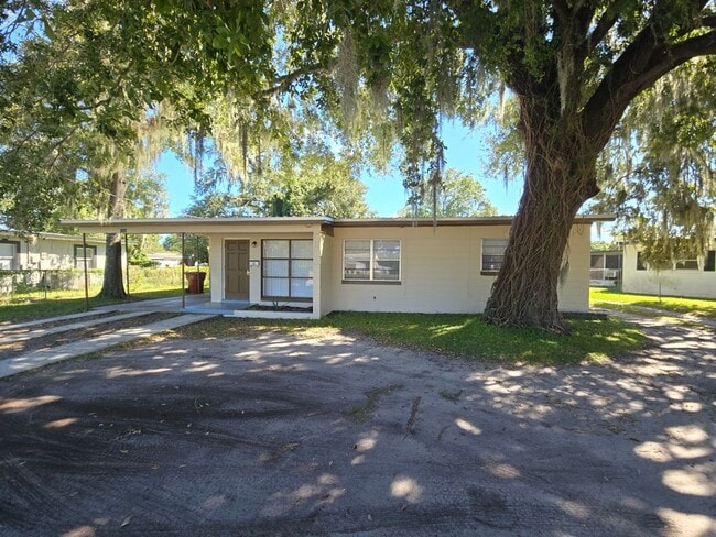 property at 1608 James L Redman Pkwy