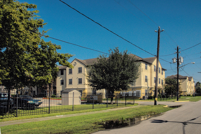 John Goldberg Apartments for Seniors in Houston, TX - Building Photo - Building Photo