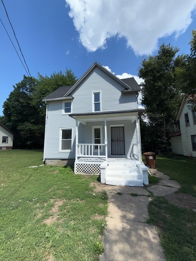 property at 209 Irving Ave