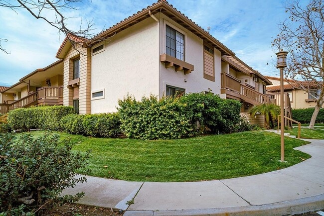 3877 Pell Pl in San Diego, CA - Building Photo - Building Photo