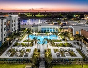 The Alibi at Lake Lilly in Ocoee, FL - Foto de edificio - Building Photo