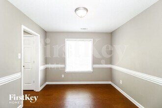 1390 Beaver Trail Dr in Memphis, TN - Building Photo - Building Photo