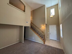 467 E Calle De Ocaso in Sahuarita, AZ - Building Photo - Building Photo