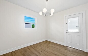2421 NW 152nd St in Opa Locka, FL - Building Photo - Building Photo