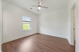120 Huntley Knl Dr in Pelham, AL - Building Photo - Building Photo