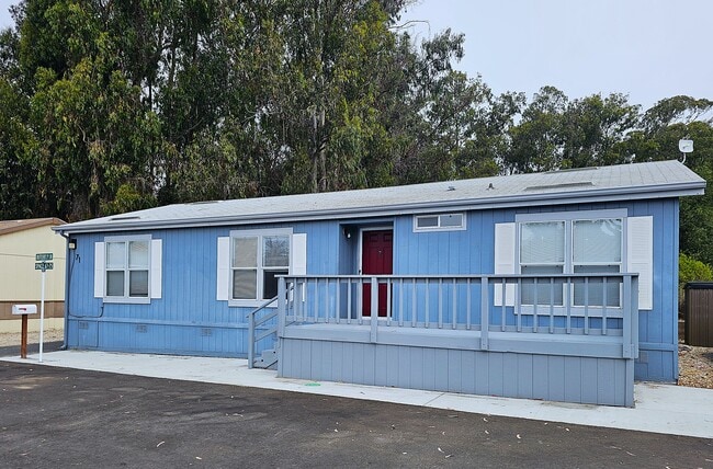 property at 319 N Highway 1