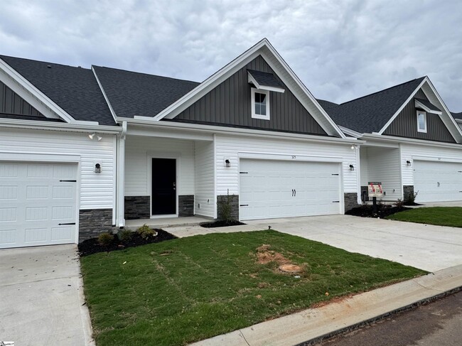 325 Gooding Trl in Greenville, SC - Building Photo - Building Photo