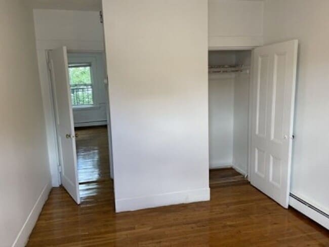 148 5th St in Cambridge, MA - Foto de edificio - Building Photo