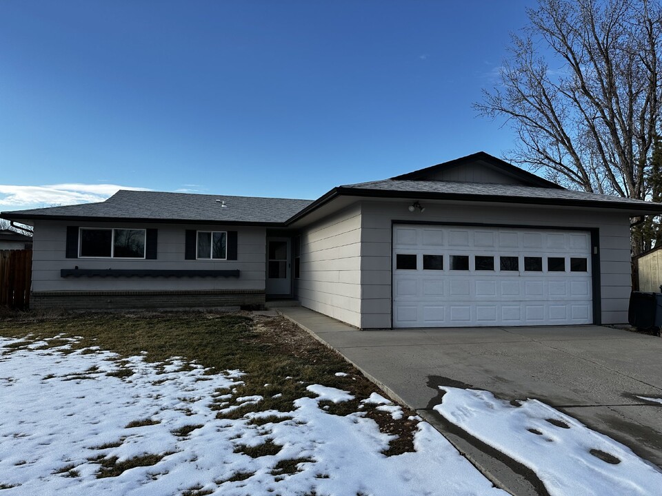 3231 S Garland Way in Lakewood, CO - Building Photo